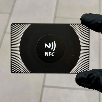 Προσαρμοσμένο σχεδιασμό NFC Μεταλλική Επιστημονική κάρτα NTAG216 888 Bytes 13.56MHz RFID Χάλυβα από ανοξείδωτο χάλυβα Μεταλλική Επιστημονική κάρτα